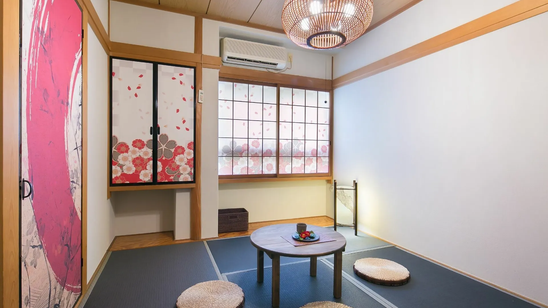 Ikidane House Asakusa Hatago Tokyo 2*,
